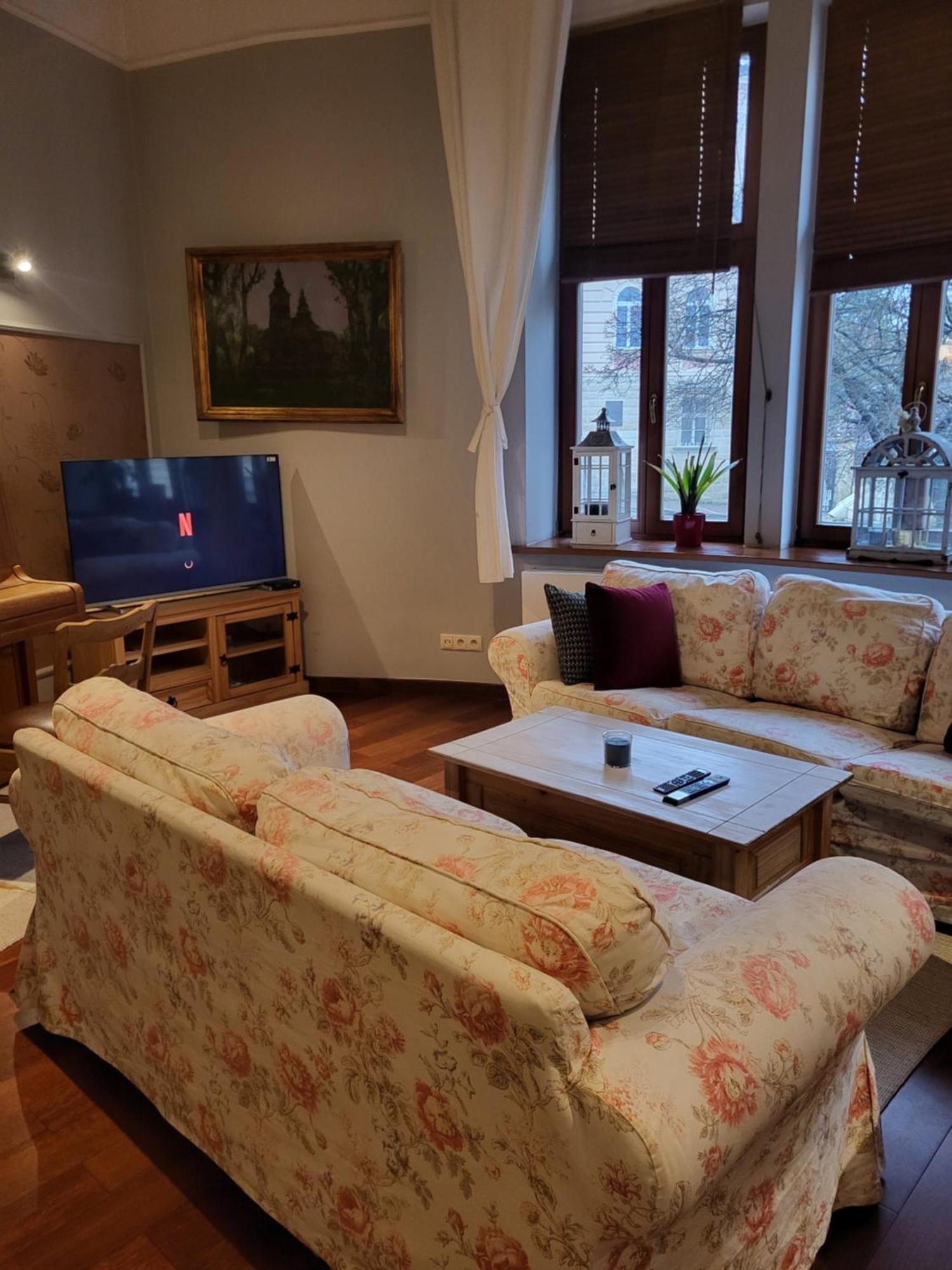 Charlotte Apartment Tarnow Bagian luar foto